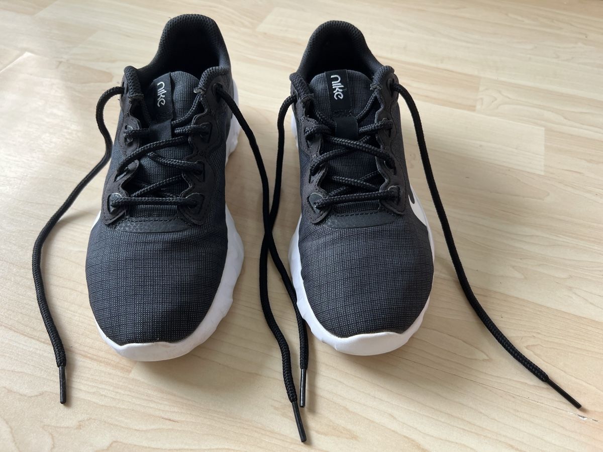 Nike Scarpe da donna: Nike Sneakers Explore Strada schwarz Gr.36.5 – Usato da Siebnen venduto da dte_9kmw 1