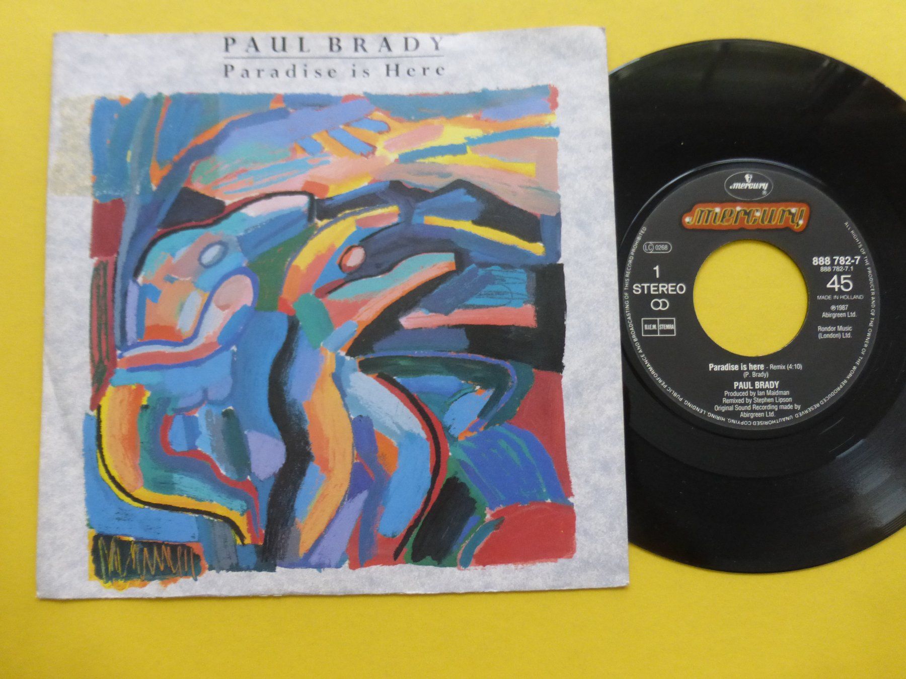 Dischi in vinile: Paul Brady – Paradise Is Here – Usato da Zürich venduto da Swiss57