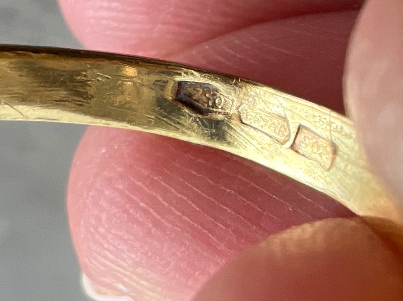 Ringe: Ring 750 Gold – Gebraucht aus Niederuzwil von leo_8857 1