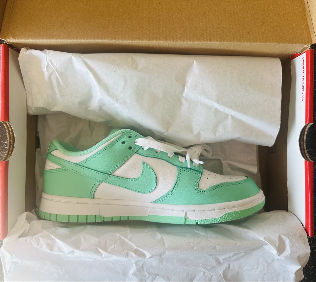 Scarpe da uomo: Dunk low Green Glow – Nuovo e nell'imballaggio originale da Biel/Bienne venduto da Akwawini 1