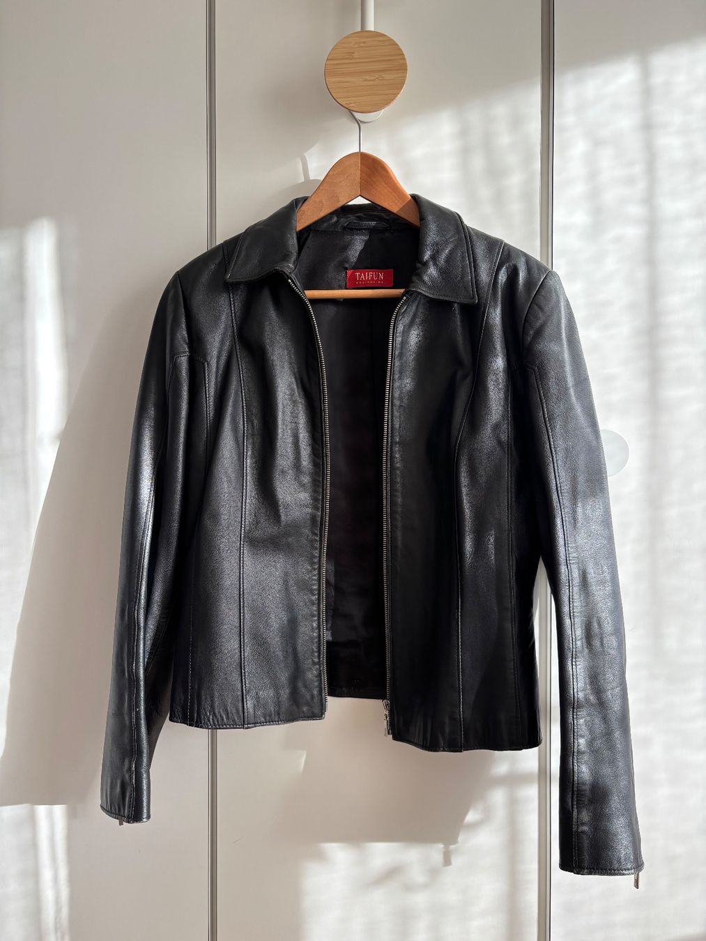 Taifun Giacche: Kurze Lederjacke – Usato da Niederrohrdorf venduto da Madoqua