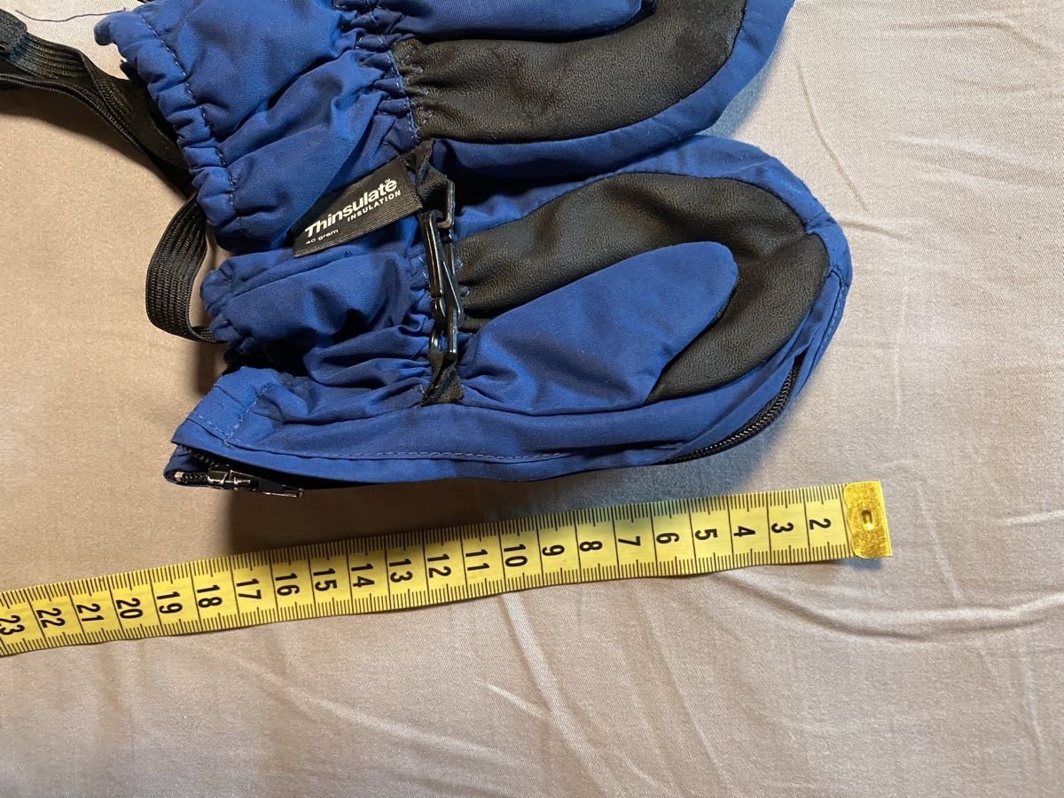 Guanti: Kinderhandschuhe Gr 1.5 ca bis 18 Monate Thinsulate – Usato da Zizers venduto da dalaub 2