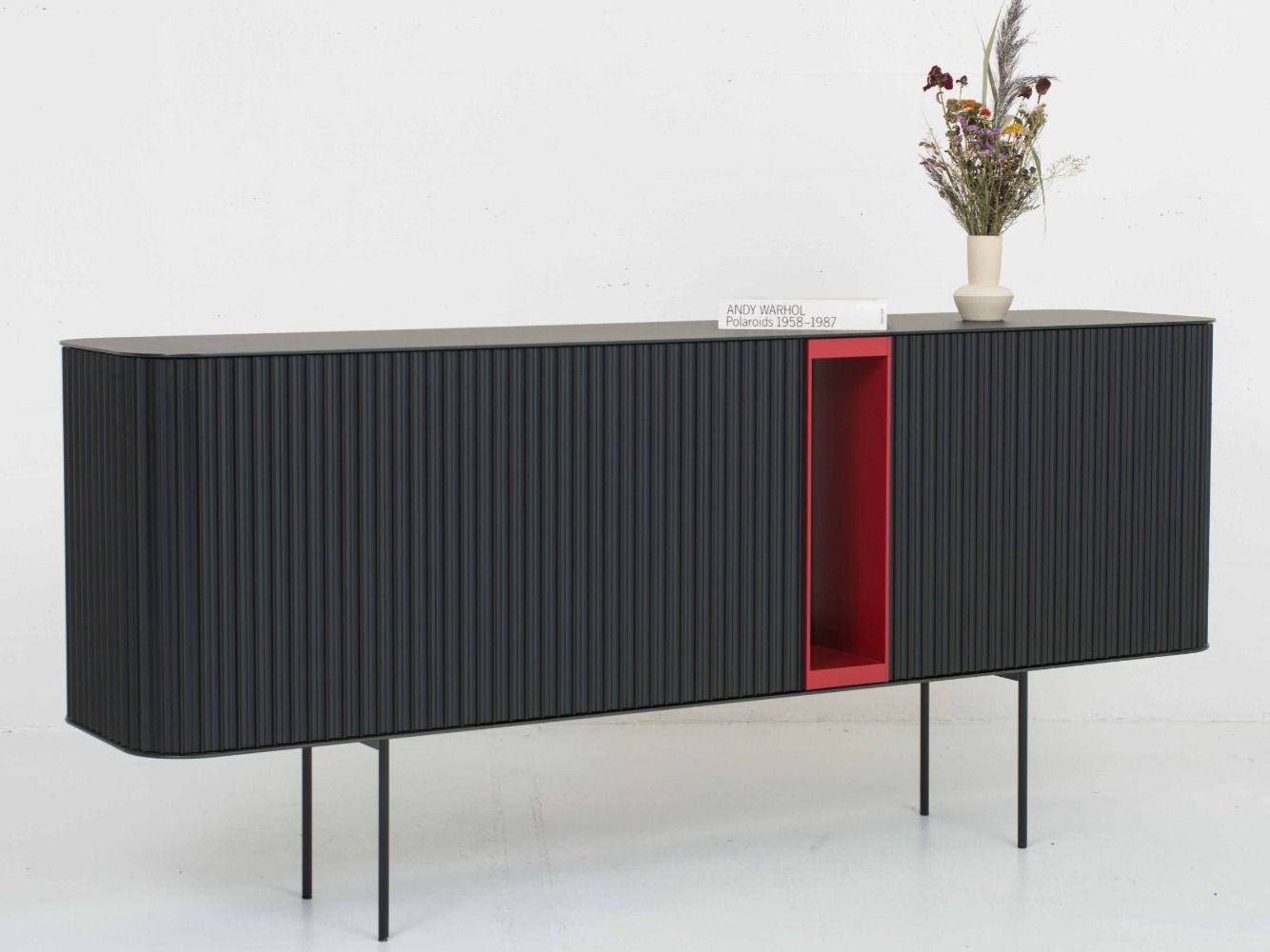 Wogg Cassettiere: WOGG 75 Designer Sideboard von Buratti Architetti – Usato da Zürich venduto da STUZH38