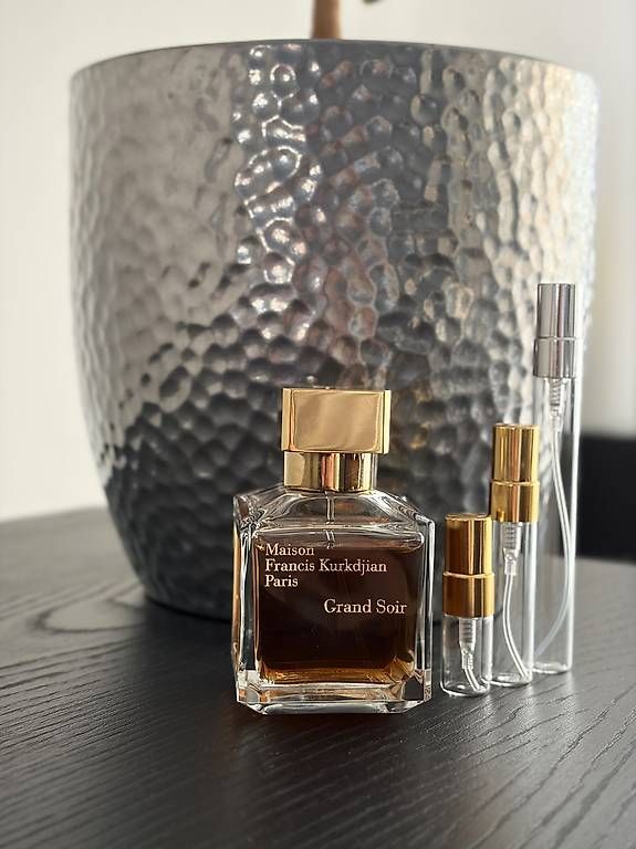 Kurkdjian Profumi & Eau de Toilette: Parfumprobe | MFK Grand Soir 2ml – Usato da Bassersdorf venduto da ScentVibes 1