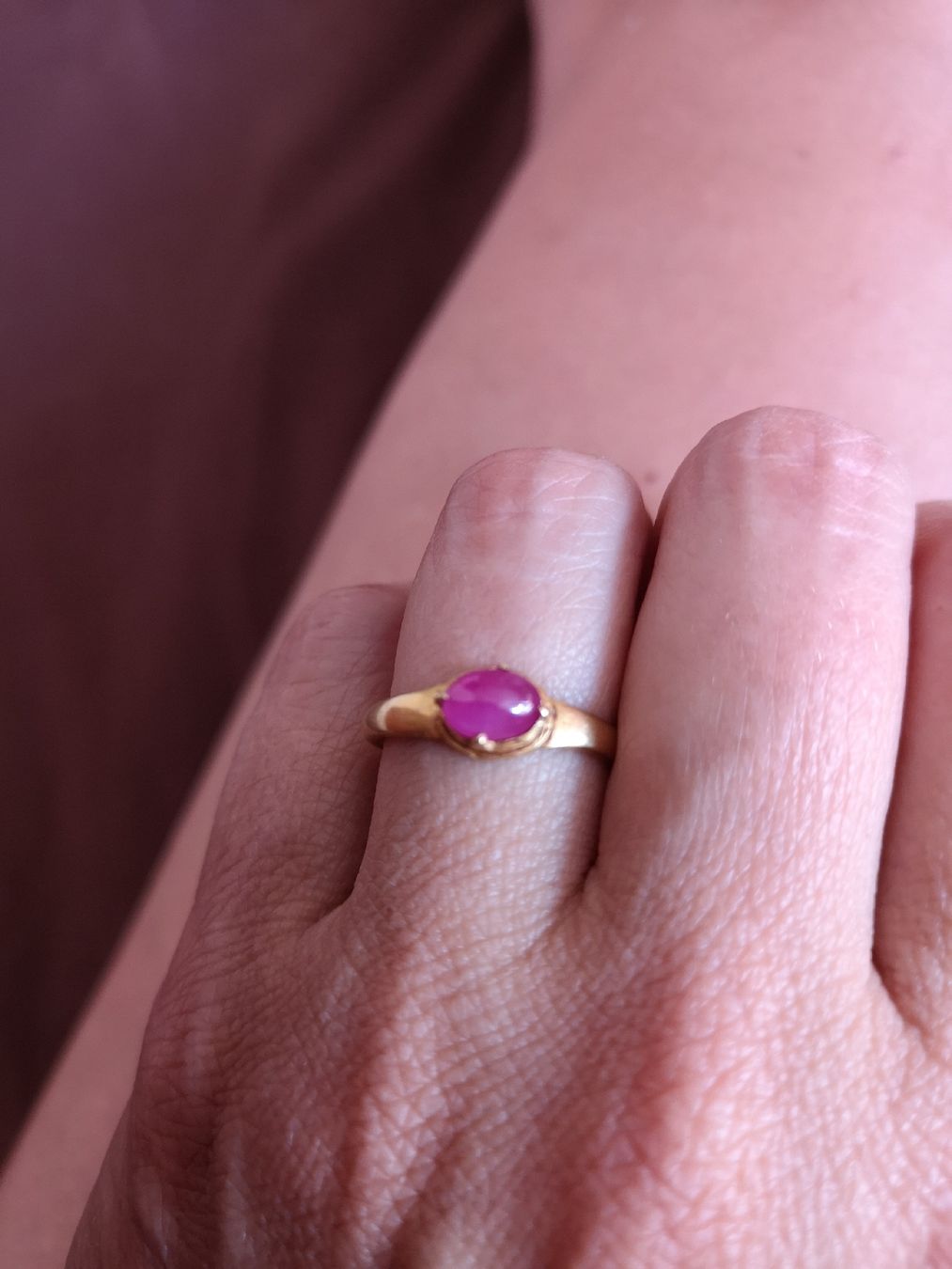 Ringe: Ring 22 Karat Gold mit Rubin Cabochon – Gebraucht aus Samedan von sowaw 1