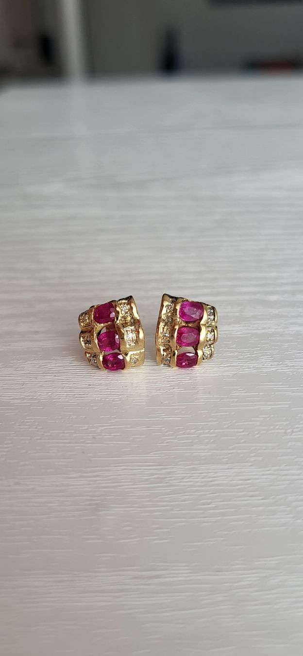 Ohrringe & -stecker: Edle Diamantohrstecker mit Rubinen – Neu (gemäss Beschreibung) aus Unterägeri von Altgoldschmuck