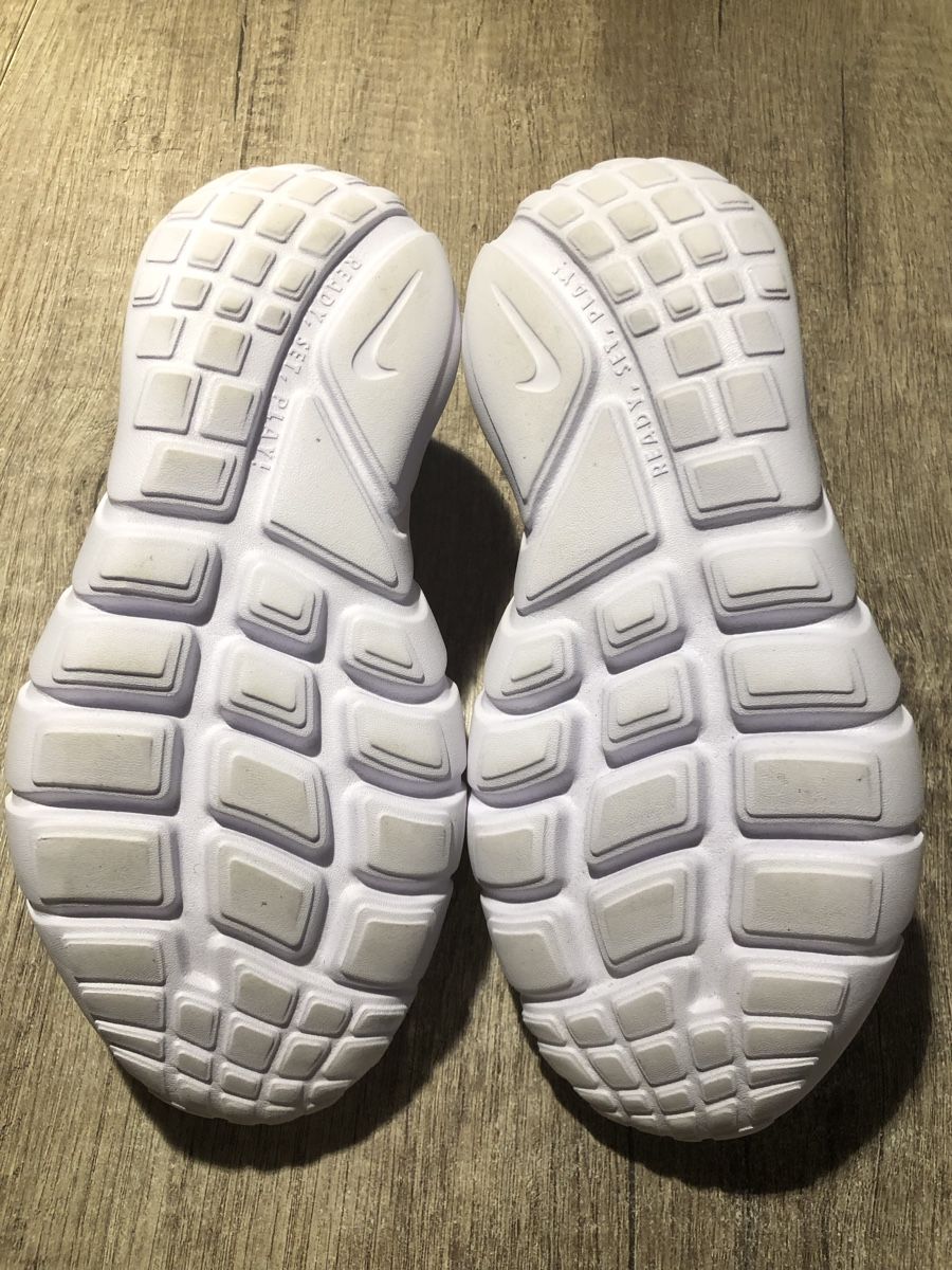 Nike Scarpe per ragazze: Kinderschuh Nike rosa – Usato da Kappel SO venduto da Fabruzzi 3