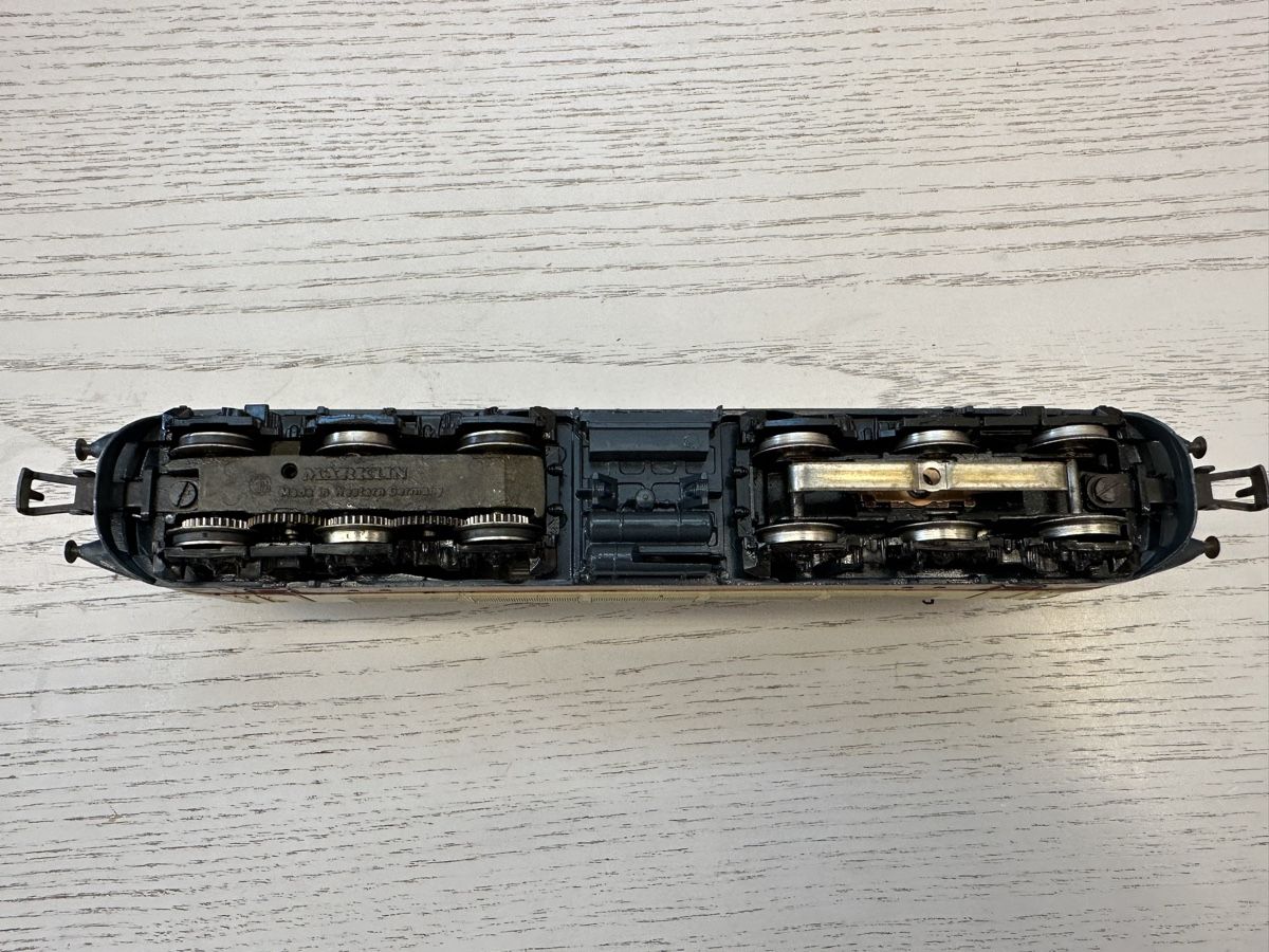 Märklin Modellini di ferrovie: Märklin 3054 DB BR 103 TEE – Usato da Lupsingen venduto da New-Haven 5