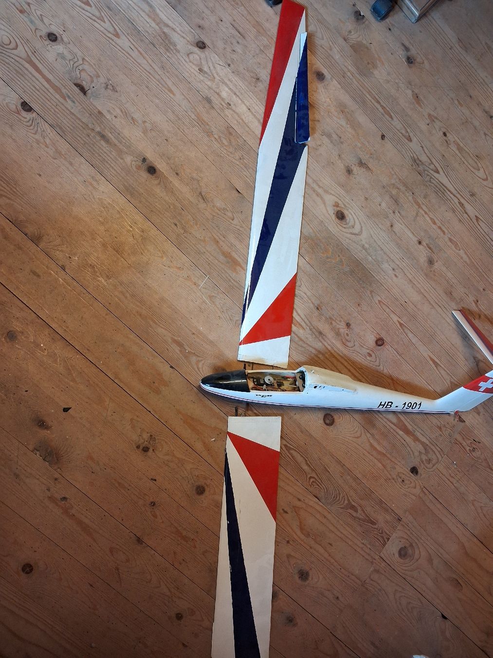 Modellismo RC: Segelflieger – Difettoso da Alt St. Johann venduto da ton_x9bn 6