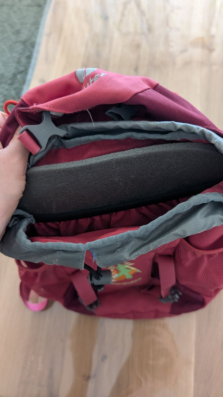 Deuter Kindertaschen: Deuter Waldfuchs, Rucksack 10L – Gebraucht aus Winkel von AlinaAru 1