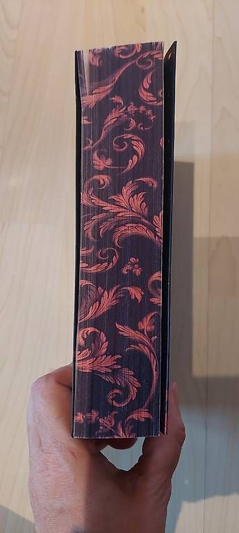 Bücher: A Fire in the Sky – Gebraucht aus Wohlenschwil von Fabii82 1