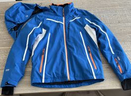Skijacke und kostenlos Skihose dazu