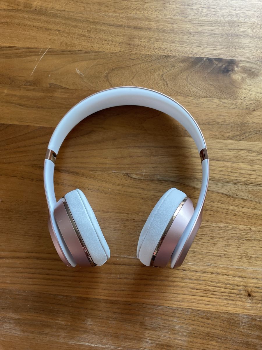 Beats Cuffie: Beats Solo 3  - Rose Gold – Usato da Zürich venduto da Giulia033