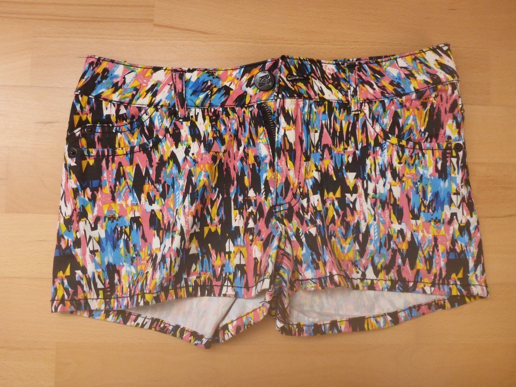 Pantaloni: Hotpants Gr XS – Usato da witterswil venduto da Bargo
