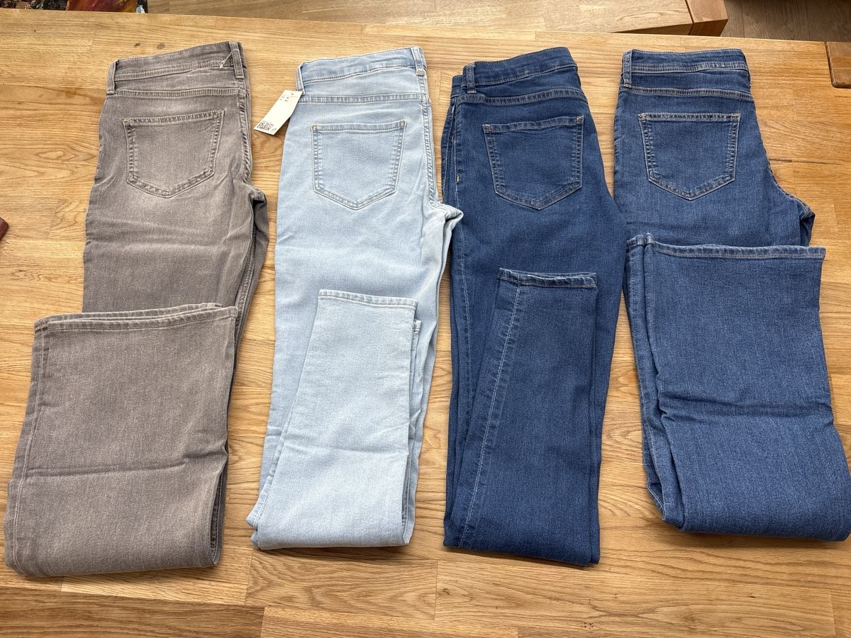 H&M Pantaloni: 4x Jeans Gr. 170, H&M - Neu – Nuovo (secondo la descrizione) da Rickenbach b. Wil venduto da Tweeny02
