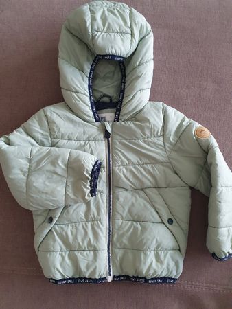 C&A Winterjacke Gr. 92 mit Kapuze