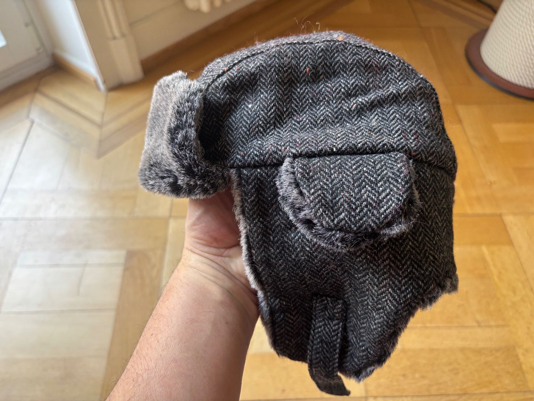 Copricapi, berretti & cappellini: Bonnet Chapka neuf, référence Spoutnik – Nuovo e nell'imballaggio originale da Montreux venduto da elo_c6bf