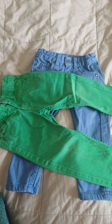 Frühlings-Schnäppchen: 2x Kinder Jeanshosen Gr. 86