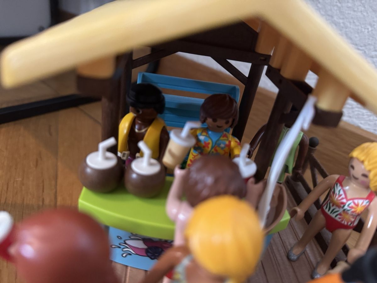 Giocattoli: Playmobil Strandbar mit Figuren Boot  – Usato da Bremgarten AG venduto da NIKSELBREM 2