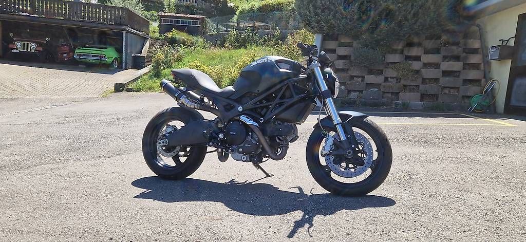 Route: Ducati Monster 696  – D'occasion à Aven par man_yl9j 1