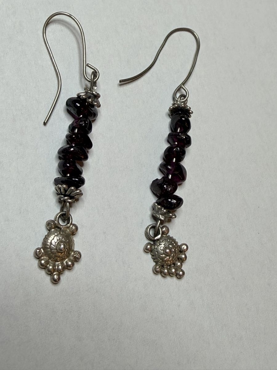 Orecchini pendenti & Orecchini a lobo: Silver & Garnet stone Earrings – Usato da Thalwil venduto da 28rainbow 2