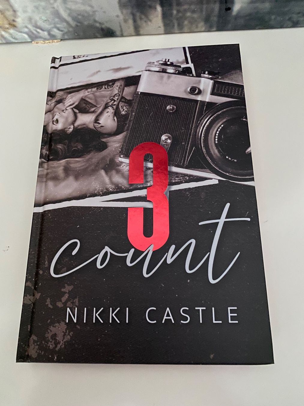 Libri: 3 Count von Nikki Castle Special Edition, signed – Nuovo (secondo la descrizione) da Fällanden venduto da Maxim20