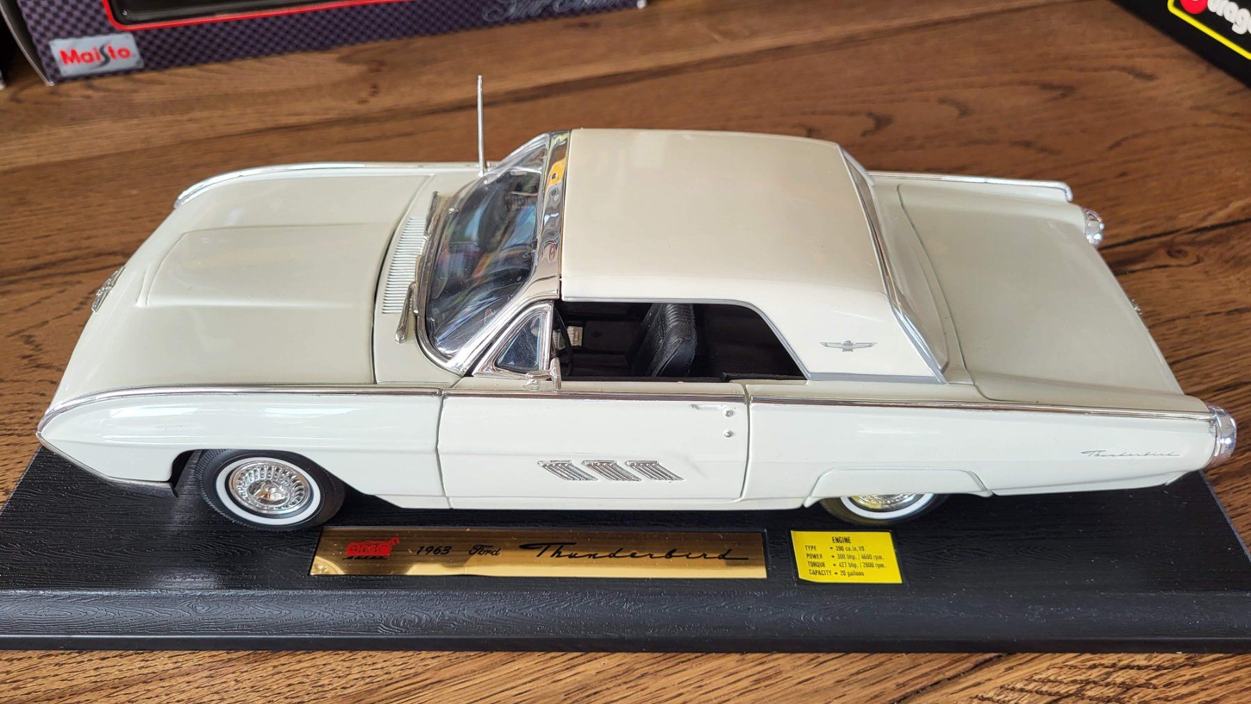 Anson Modellini d'auto: Ford Thunderbird 1963 1:18 Anson – Usato da Rothrist venduto da Juana5