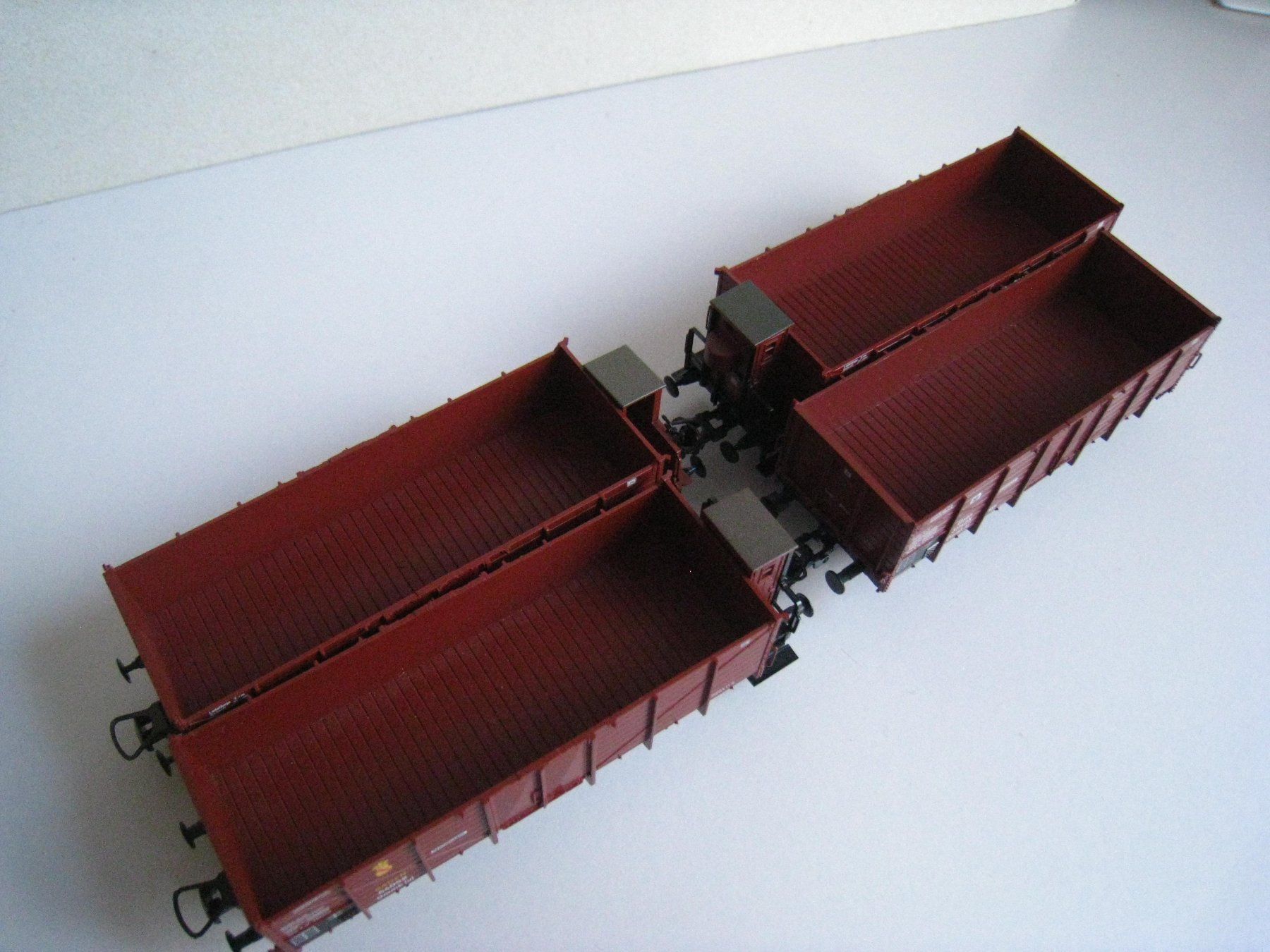 Fleischmann Modellini di ferrovie: Fleischmann-Kohlenwagen-Set, 4 verschiedene Kohlewagen – Usato da Buchs ZH venduto da swiss-train 7