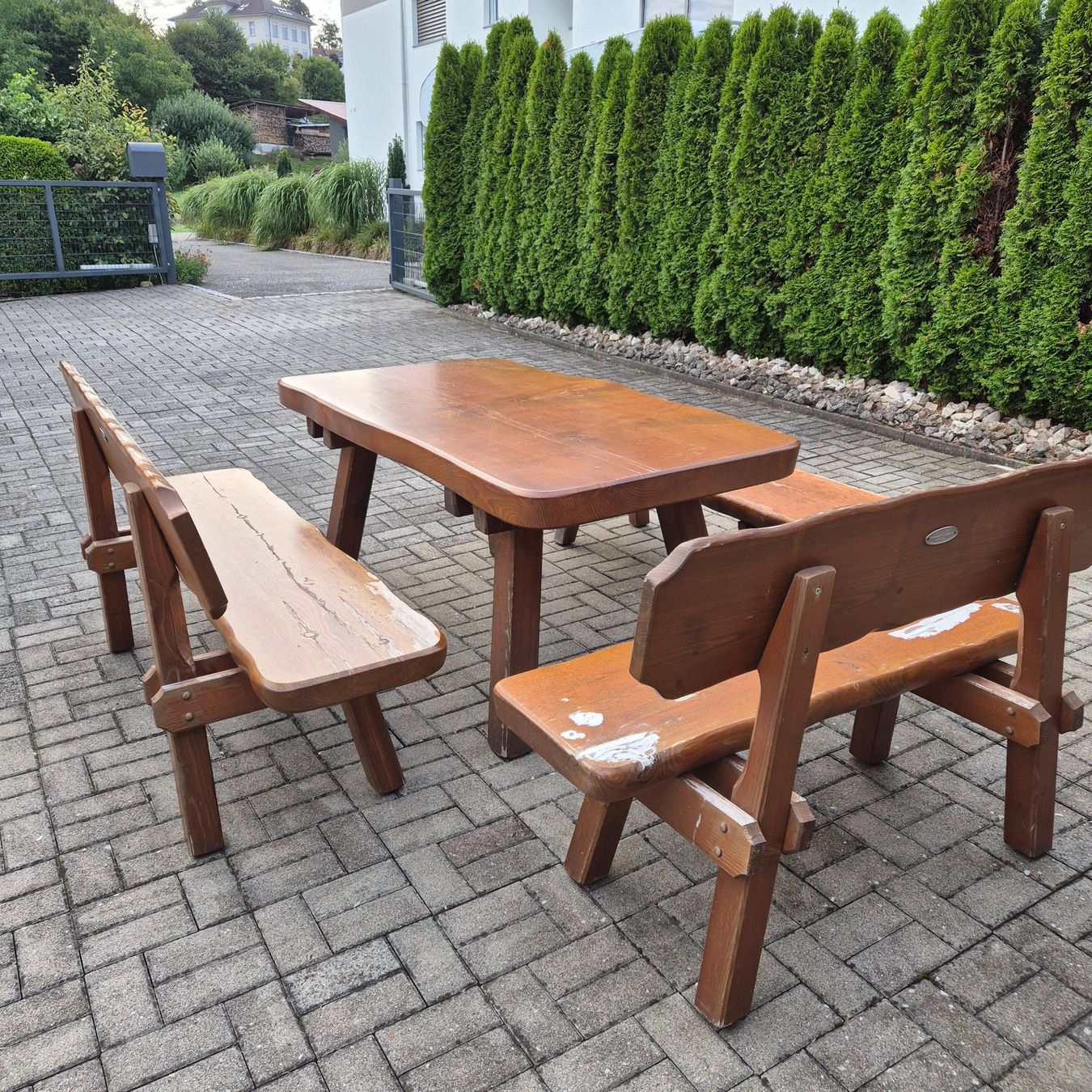 Gartenmöbel-Set Hemetsberger Massivholz (Gebraucht) in Tschingel ob Gunten für CHF 250 – nur Abholung auf Ricardo kaufen