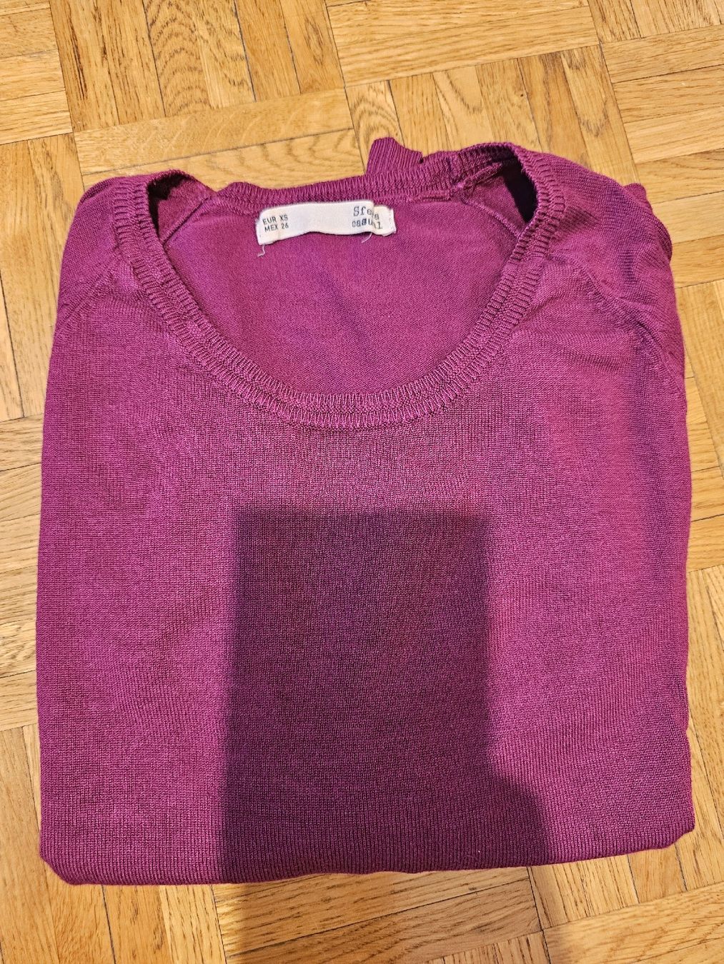 Top: Pullover Sfera casual violett, size XS  – Usato da Genève venduto da Andra_irm 1