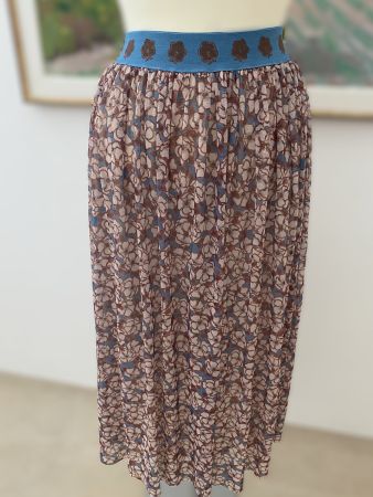 Rich & Royal wunderschöner Plissé Rock blau beige small 36