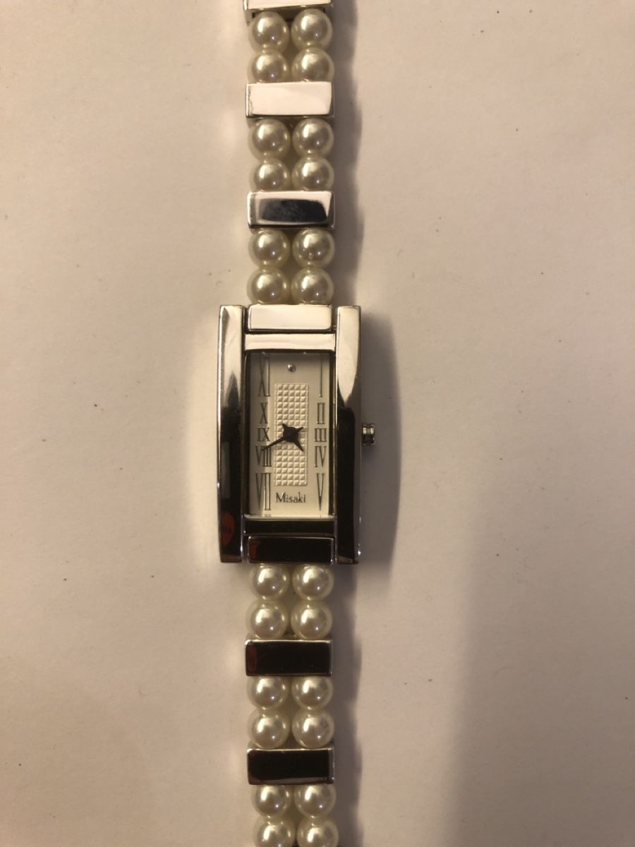 Montres: Elegante Damenuhr Misaki mit Perlen – D'occasion à Wiesendangen par Fastwi