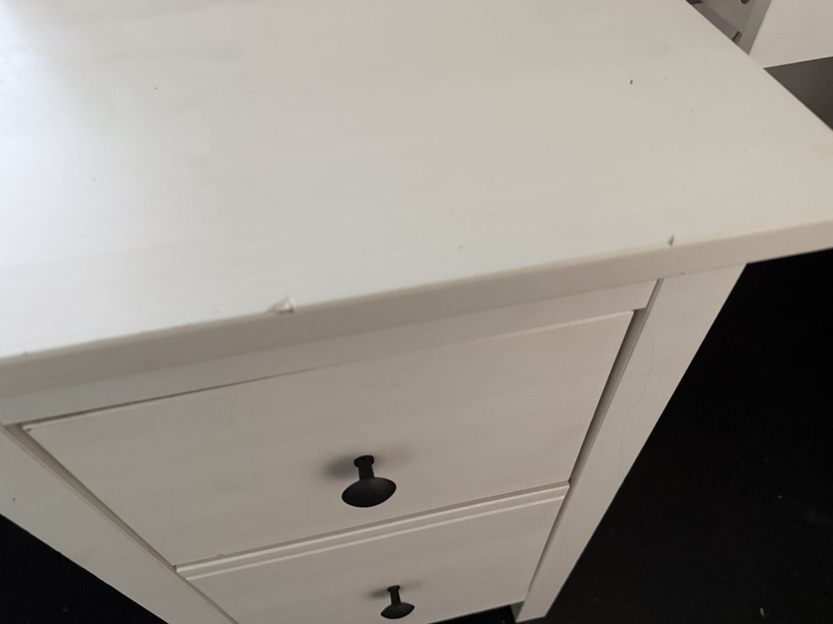 Ikea Bureaux: Schreibtisch Holz weiss – D'occasion à Kreuzlingen par Sole2012 2