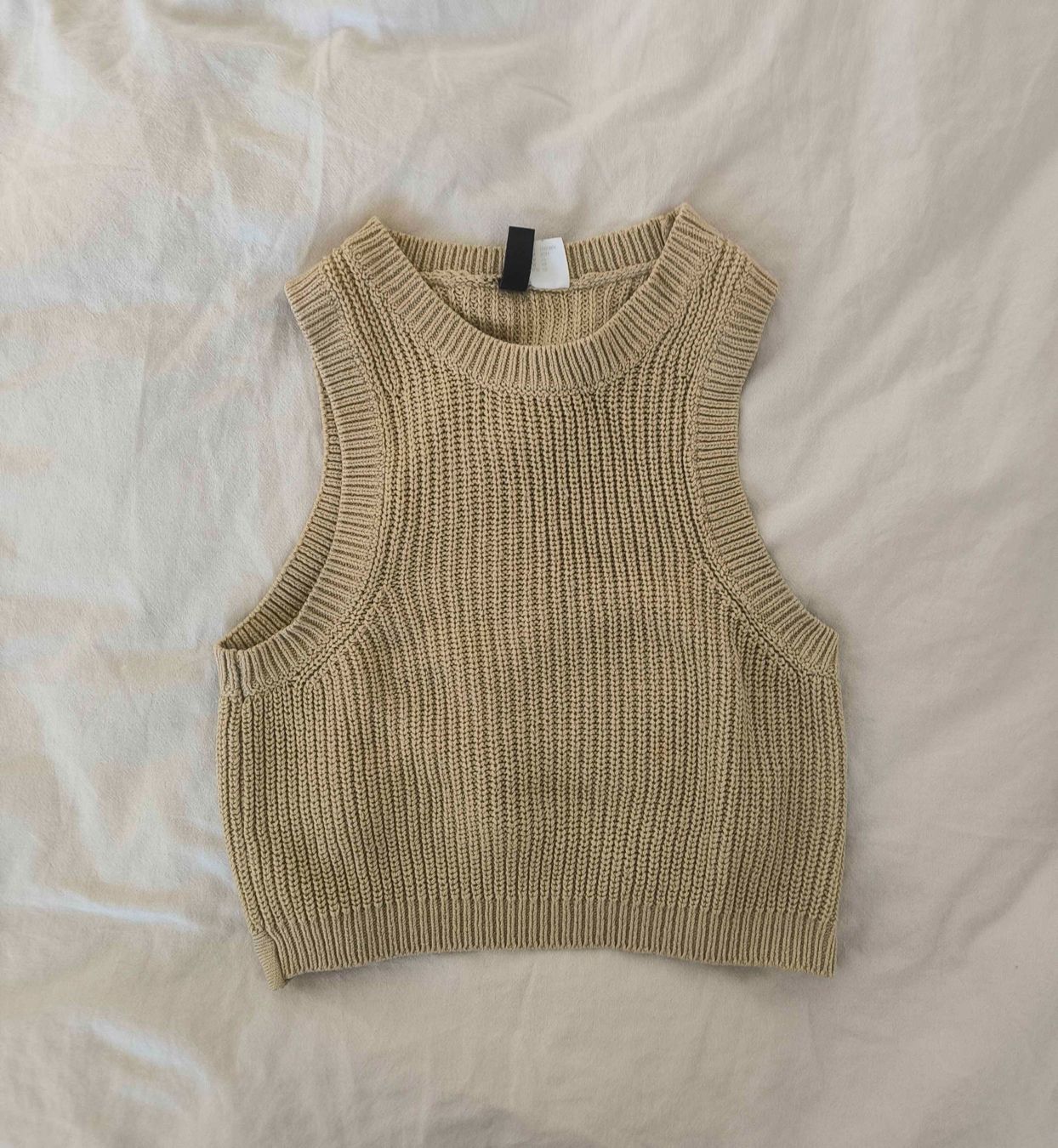 Top: 4 Cami-Tops und Crop-Tops – Usato da Baden venduto da bie_mj2p 5