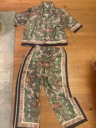 Set kurzarm Bluse und passende Hosen dazu 😻 Neue