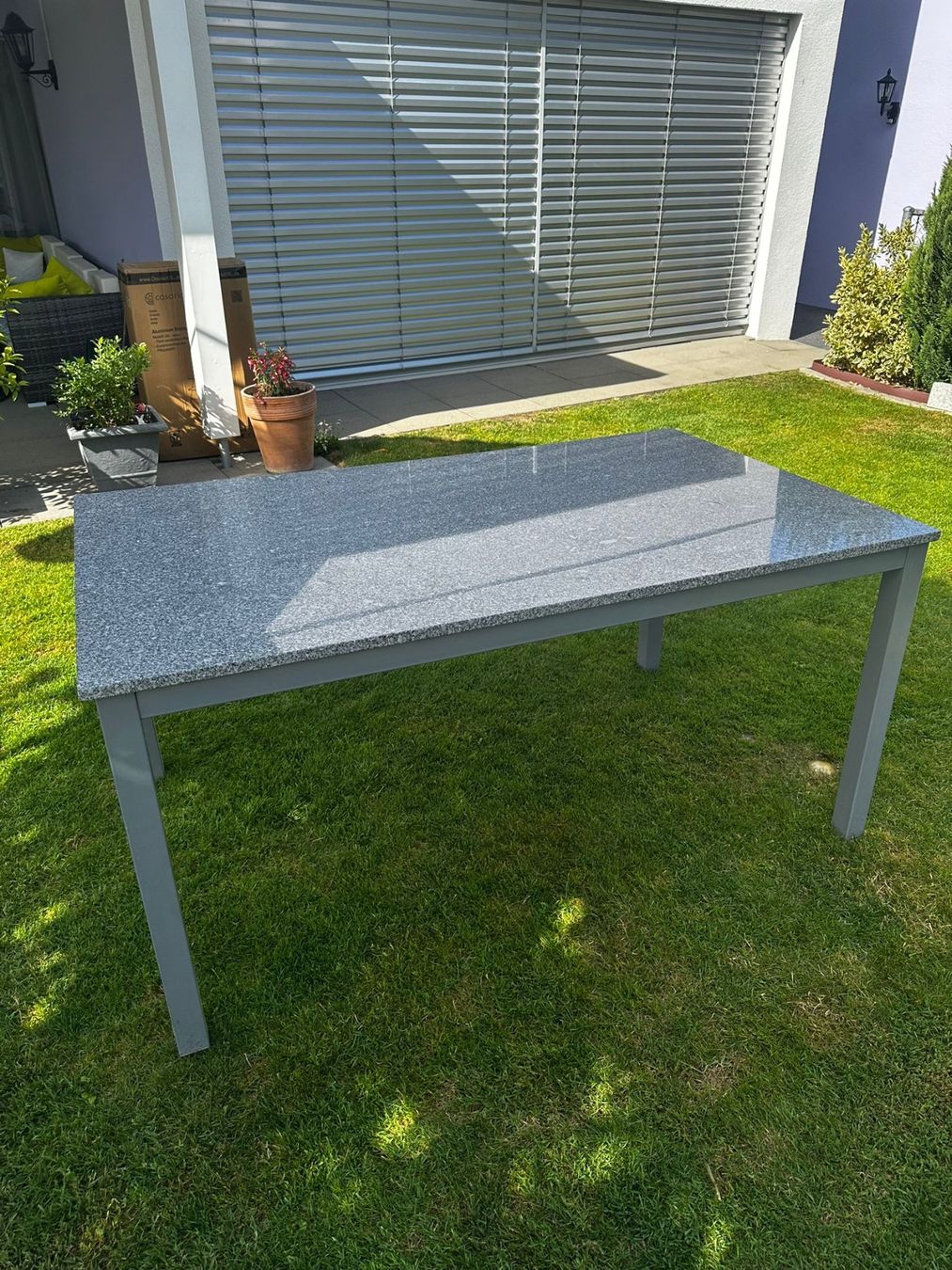 Tische: Gartentisch – Gebraucht aus Oberaach von serenli