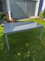Gartentisch