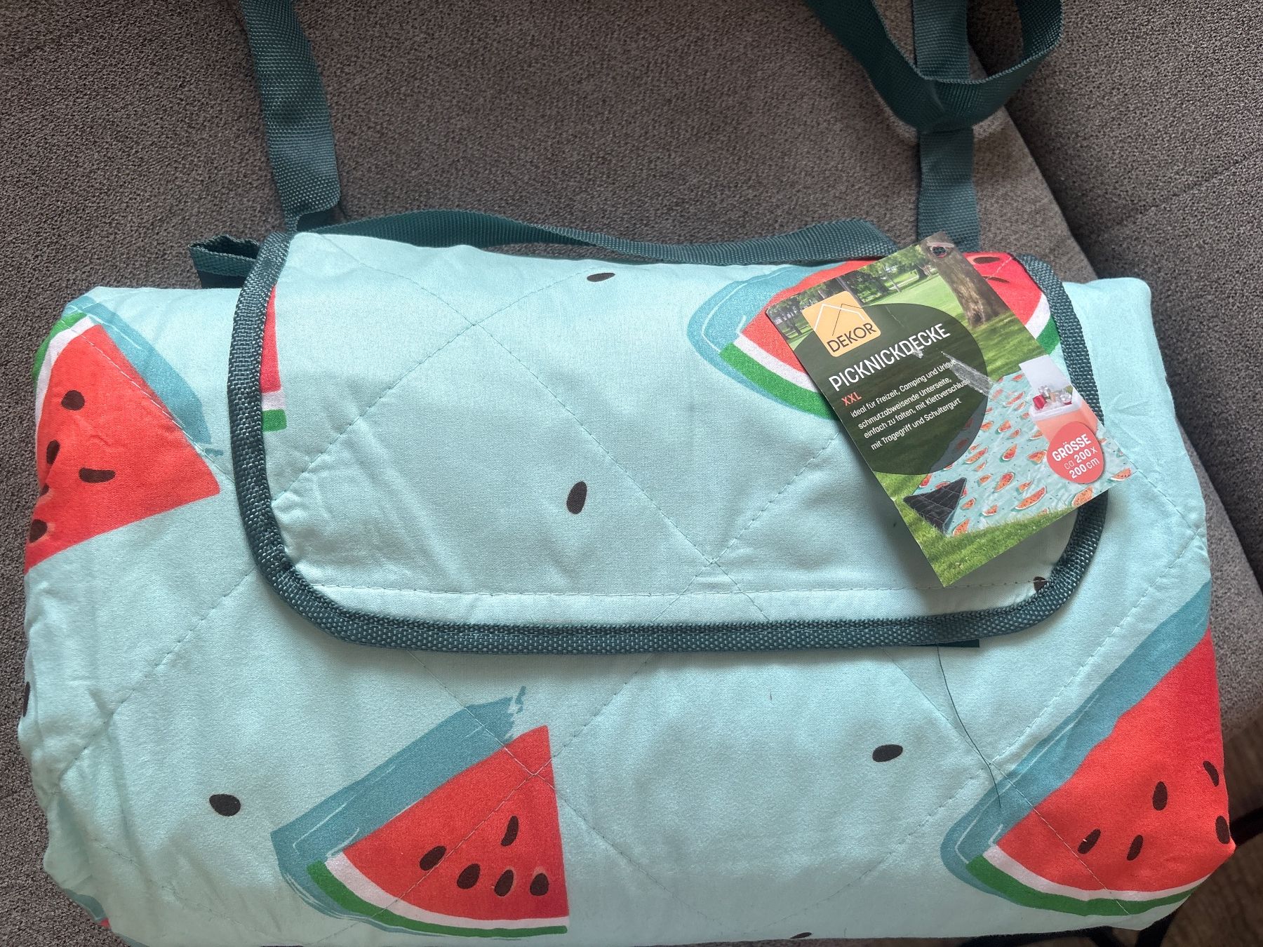 Coperte: XXL Picknickdecke 200x200cm – Nuovo e nell'imballaggio originale da Aarwangen venduto da kah_79t5