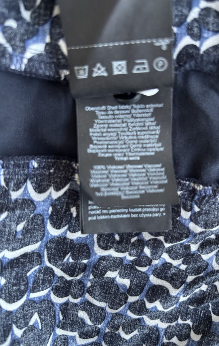 Comma Top: Top von COMMA, Gr. 38 – Nuovo (secondo la descrizione) da Liestal venduto da userin1000 4