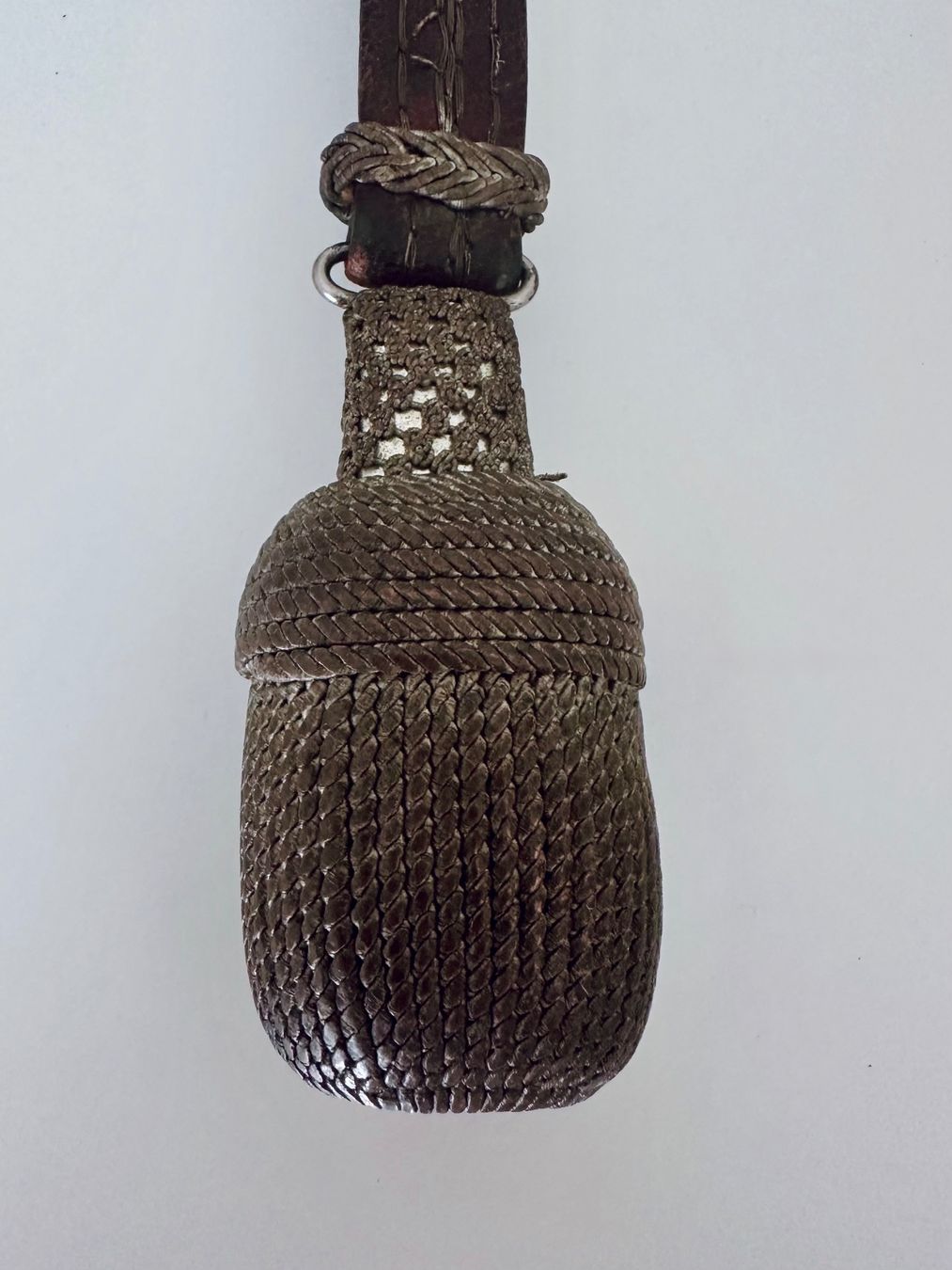 Armi bianche: Schweizer Armee Schlagband (Portepee) Ordonnanz 1877/85 – Usato da Zürich venduto da arn___ 1
