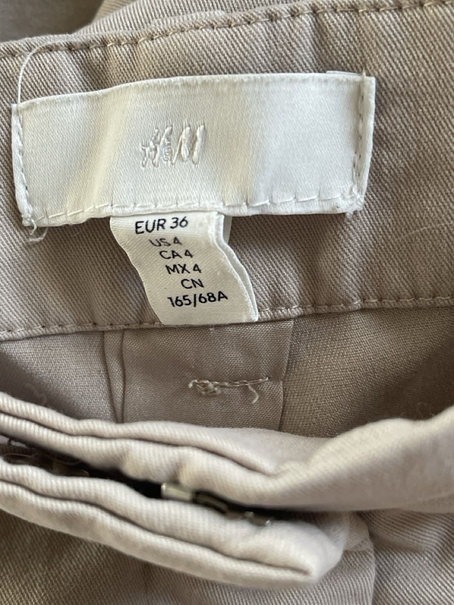 H&M Pantaloni: Hose Gr.36 von H&M  – Usato da Balsthal venduto da Katzenfan99 2