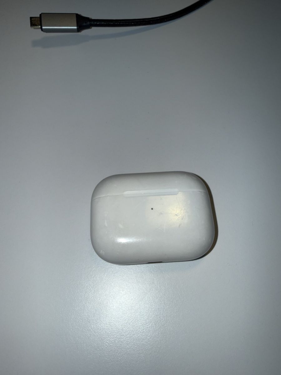 Apple Cuffie: AirPods Pro Gen 1 – Usato da Dübendorf venduto da ala_v9xb
