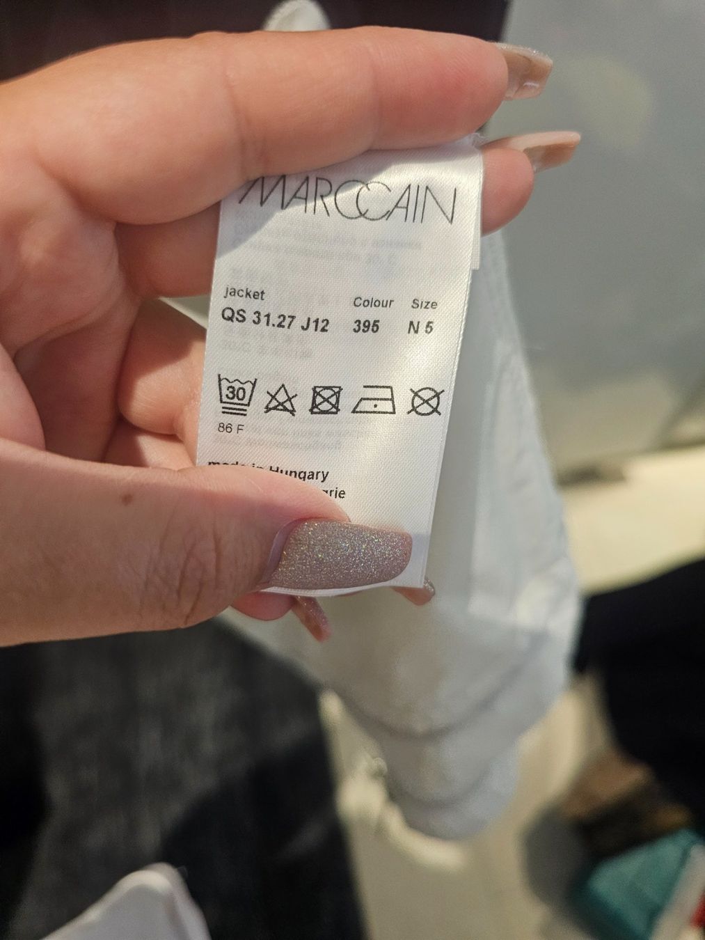 Jacken: Marc Cain Jacke Nr 5 – Neu (gemäss Beschreibung) aus Berg TG von lisboa.sky 2