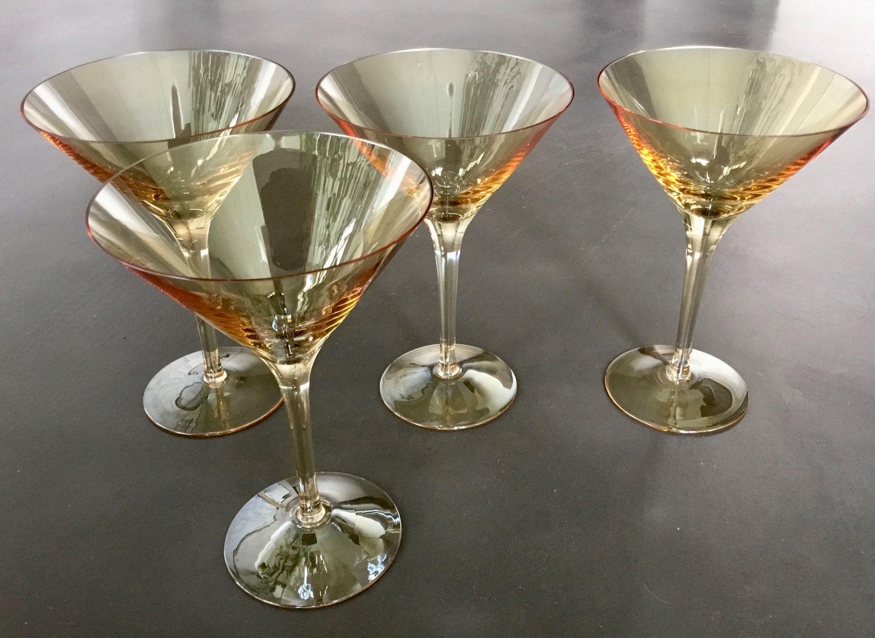Bicchieri: Edel Martini/Cocktail Gläser | 4-er Set – Nuovo (secondo la descrizione) da Eggersriet venduto da Wiese61 1