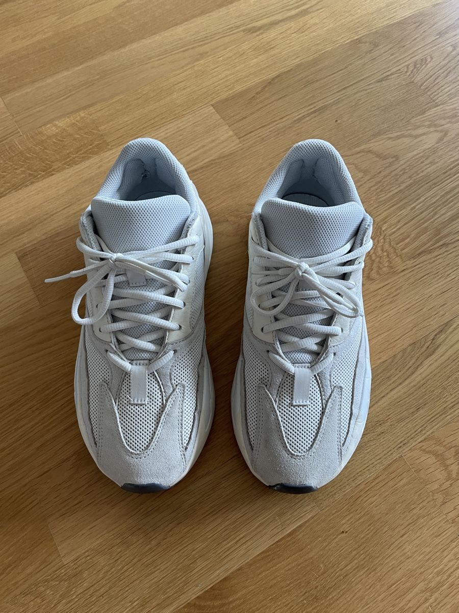 Adidas Herrenschuhe: Adidas Yeezy 700 – Gebraucht aus Marin-Epagnier von Malone22 6