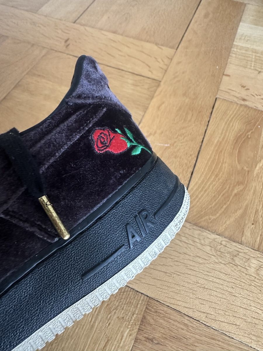 Nike Herrenschuhe: Nike air force 1 Roseblack – Gebraucht aus Bern von tradeforpeace 4