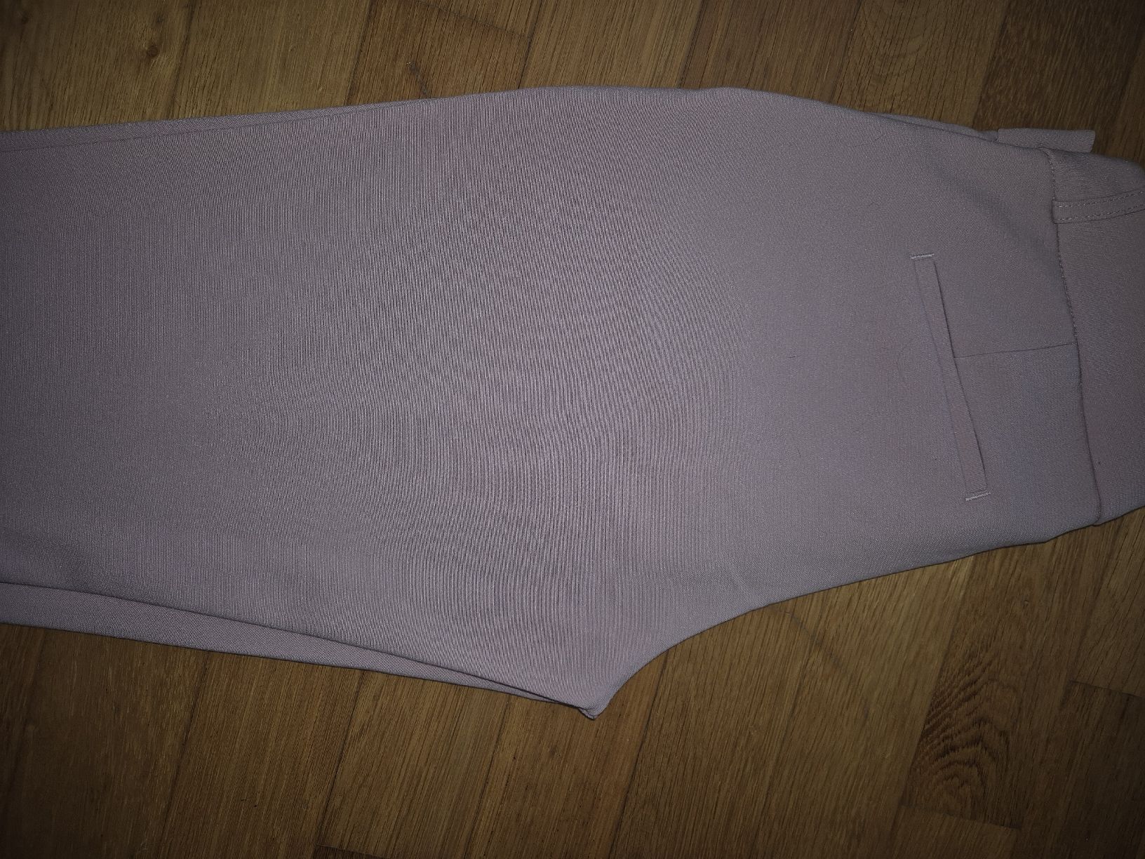 Hosen: Reserved Stoffhose, helllila, Gr. 36, Top Zustand – Gebraucht aus Zürich von mit_jz2x 3