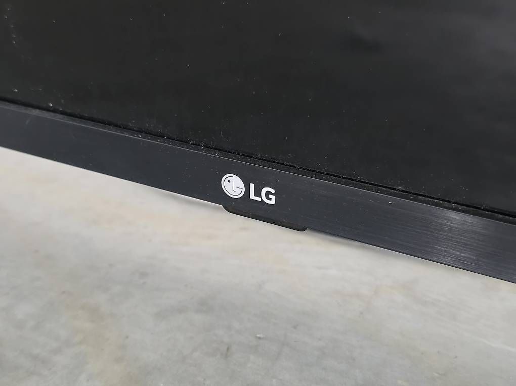 Appareils TV: LG 65" Fernseher Top – D'occasion à Gretzenbach par JDM23-Motorsport 1