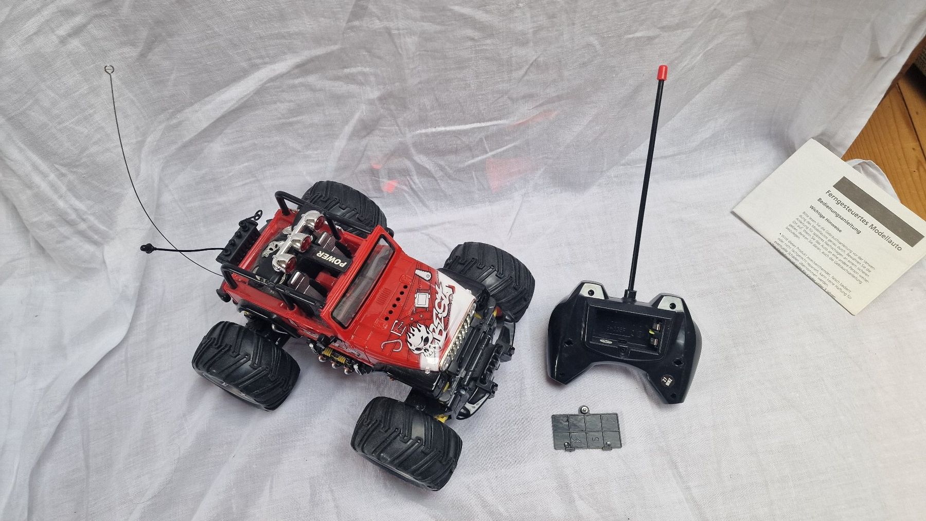 Modellismo RC: Ferngesteuertes Auto – Usato da Zürich venduto da Frost. 2