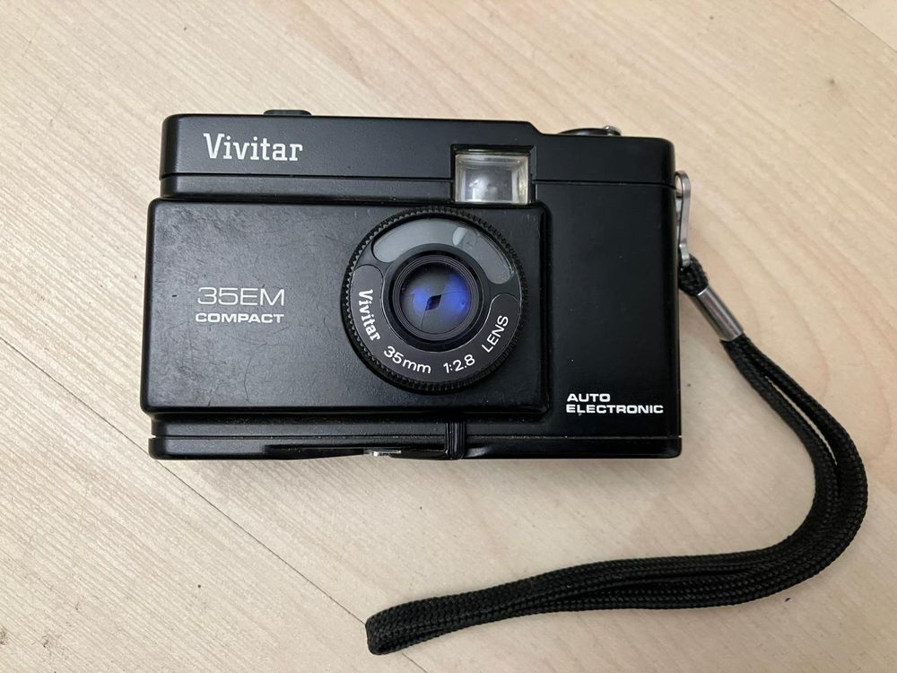 Vivitar 35EM Compact, mit Blitz (1970) Kaufen auf Ricardo